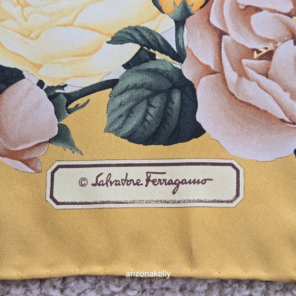 LIKE NEW Salvatore Ferragamo Leopards Flowers Silk - Picture 2 of 9